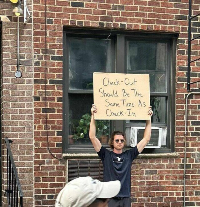 Funny And Truthful Thoughts Of A Guy With A Sign (20 pics)