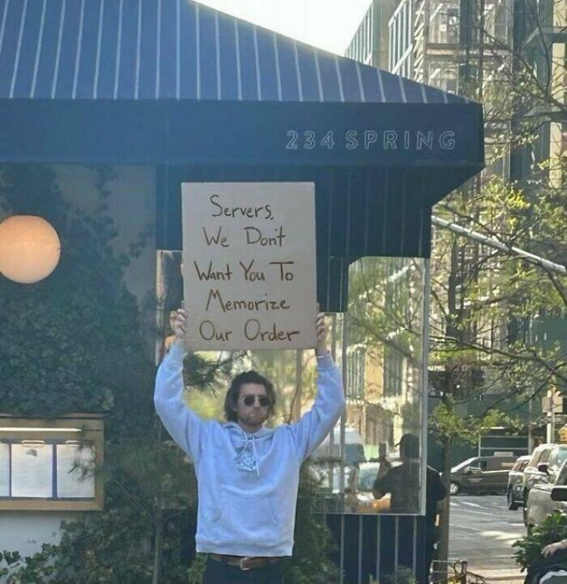 Funny And Truthful Thoughts Of A Guy With A Sign (20 pics)