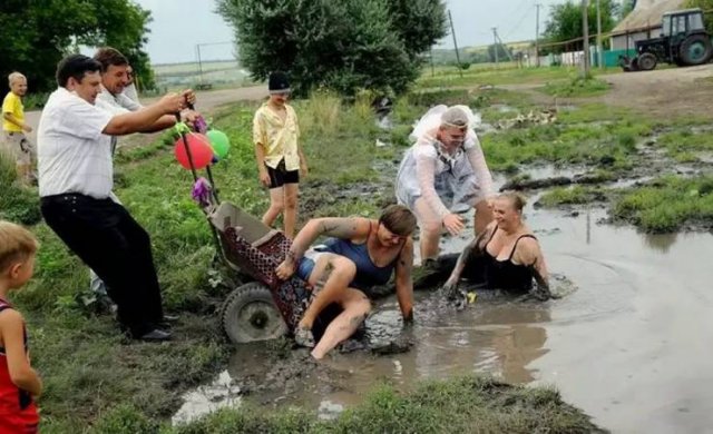 Strange Finds And Situations (50 pics)
