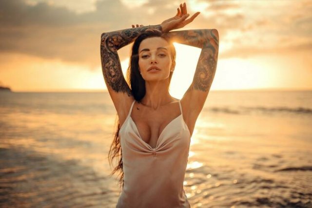 Tattooed Girls (50 pics)