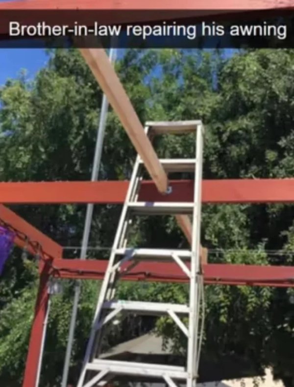 Construction Fails (25 pics)