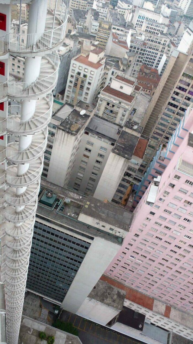 Photos For Those Who Are Afraid Of Heights (28 pics)