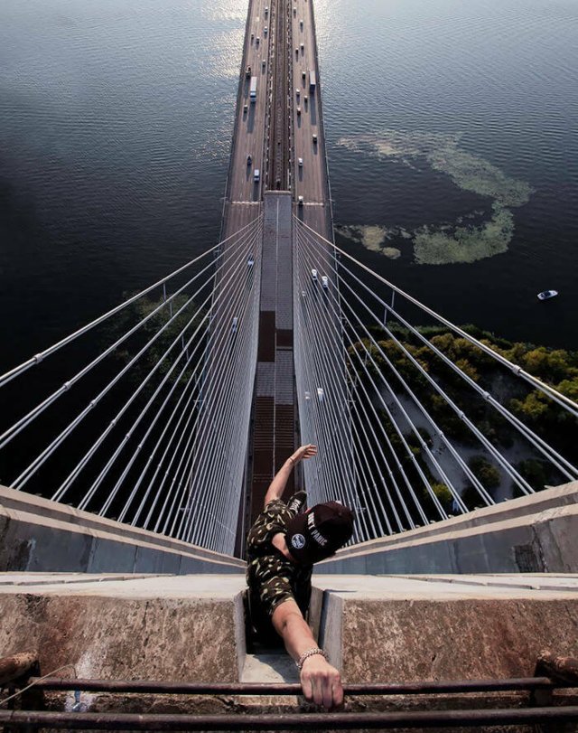 Photos For Those Who Are Afraid Of Heights (28 pics)