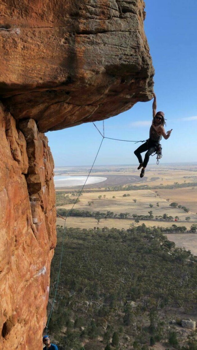 Photos For Those Who Are Afraid Of Heights (28 pics)