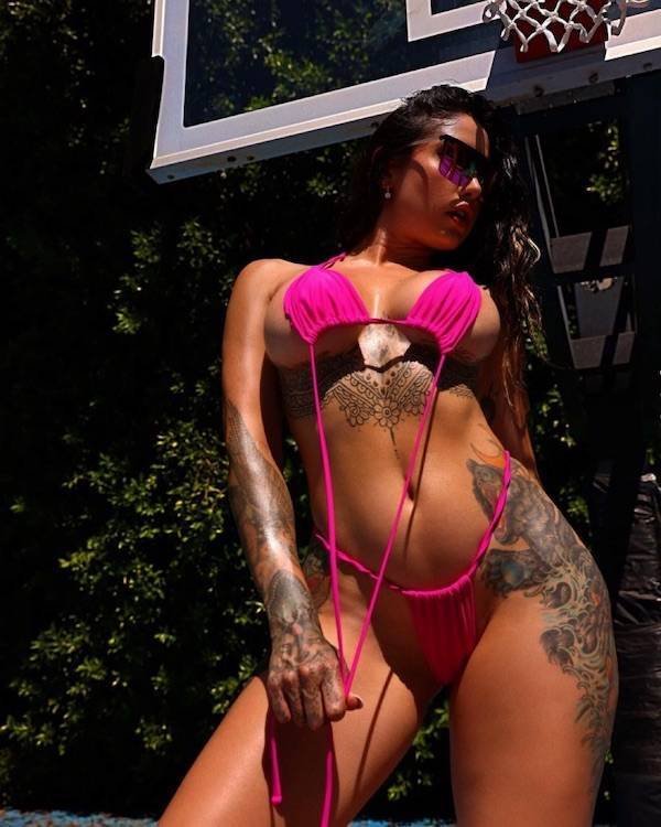 Slim Girls (53 pics)
