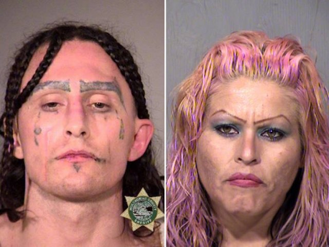 Terrible Eyebrows (23 pics)