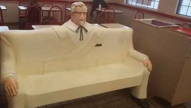 What Is Going On Here? (52 pics)