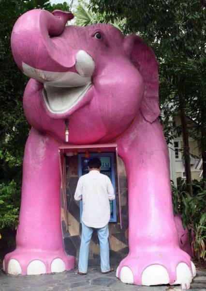 Awkward Photos With ATMs (40 pics)