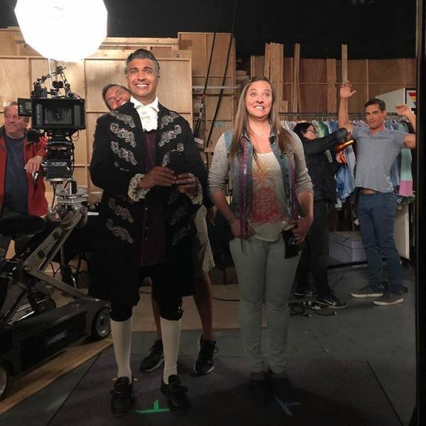 Behind The Scenes Of The Most Popular TV Shows (29 pics)