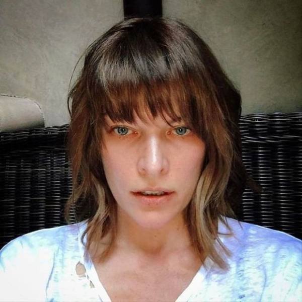 Famous Women Without Makeup (22 pics)