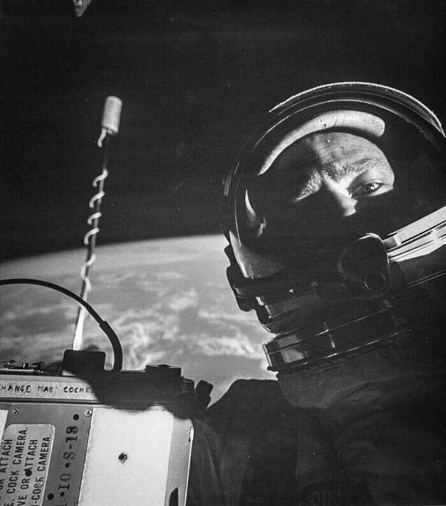 Awesome Photos From The Past (17 pics)