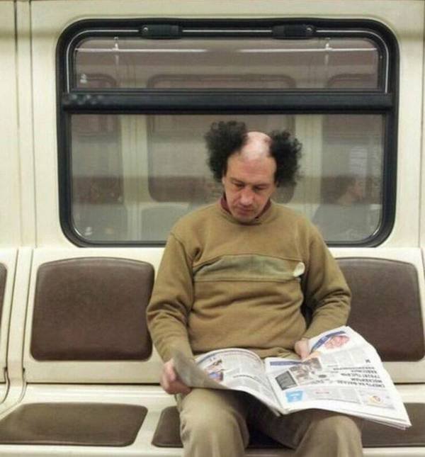 Strange People In The Subway (32 pics)