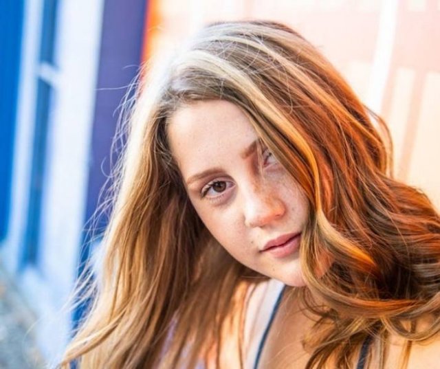 People With Unusual Features (17 pics) People With Unusual Features (17 pics)