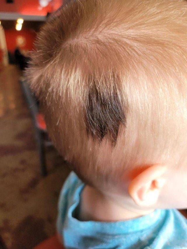 People With Unusual Features (17 pics) People With Unusual Features (17 pics)