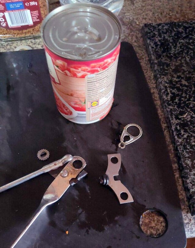 Annoying Situations (20 pics)