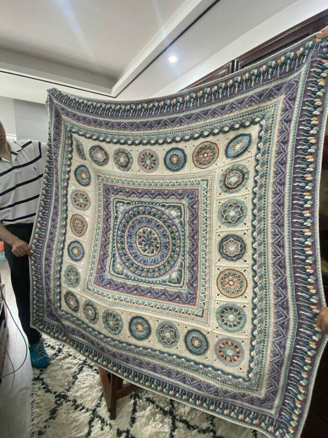 Unusual And Beautiful Embroidery (25 pics)