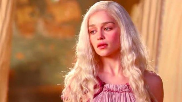 Adult Actors Who Played Teenagers (47 pics)