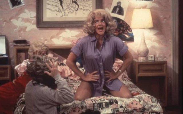 Adult Actors Who Played Teenagers (47 pics)