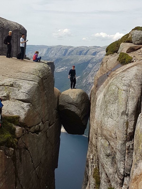 Photos For People Who Are Afraid Of Heights (28 pics)