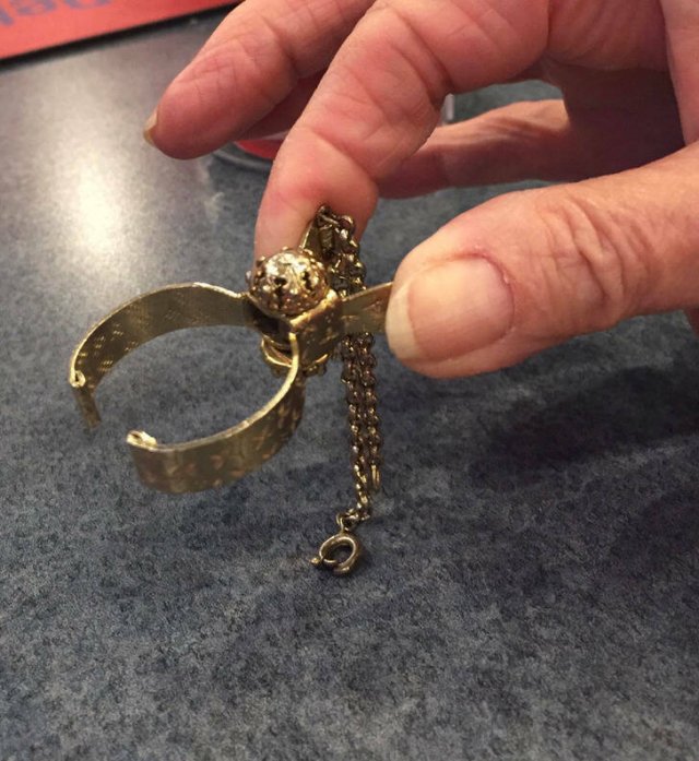 What Are These Things? (21 pics)
