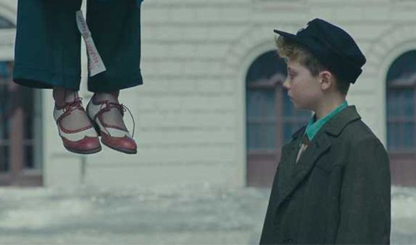 The Saddest Movie Scenes (20 pics)