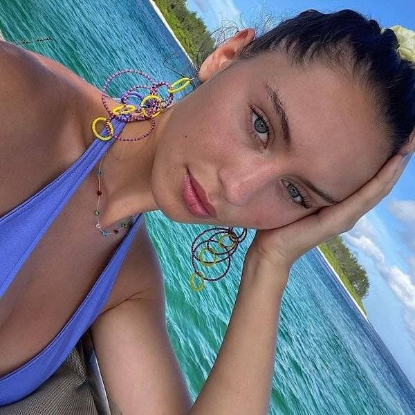 Daughters Of Famous People (22 pics) Daughters Of Famous People (22 pics)
