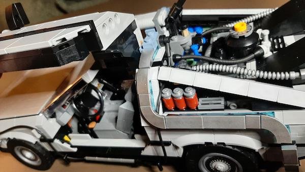 Amazing And Crazy DIY DeLoreans (25 pics)