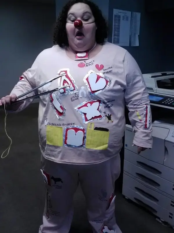 Creative Halloween Costumes (32 pics) Creative Halloween Costumes (32 pics)