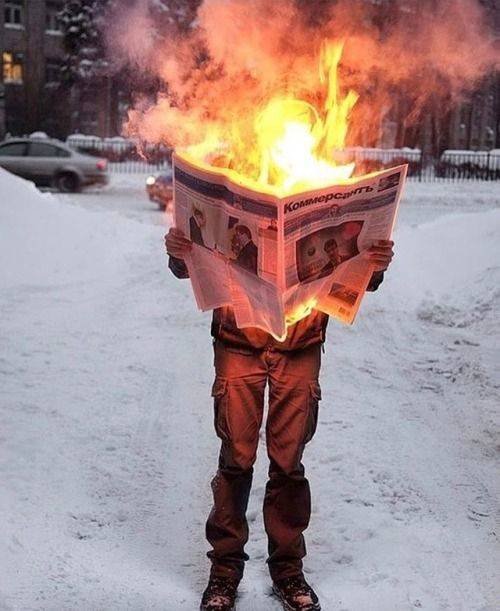 What Is Going On Here? (49 pics)