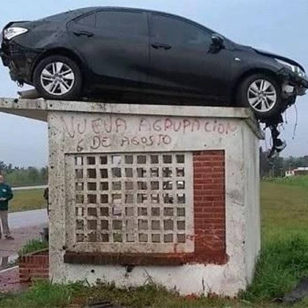 Bad Drivers (26 pics)