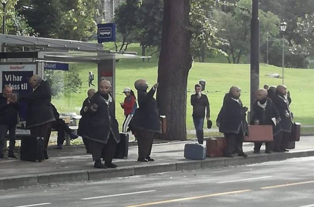 Strange Finds And Situations (50 pics)