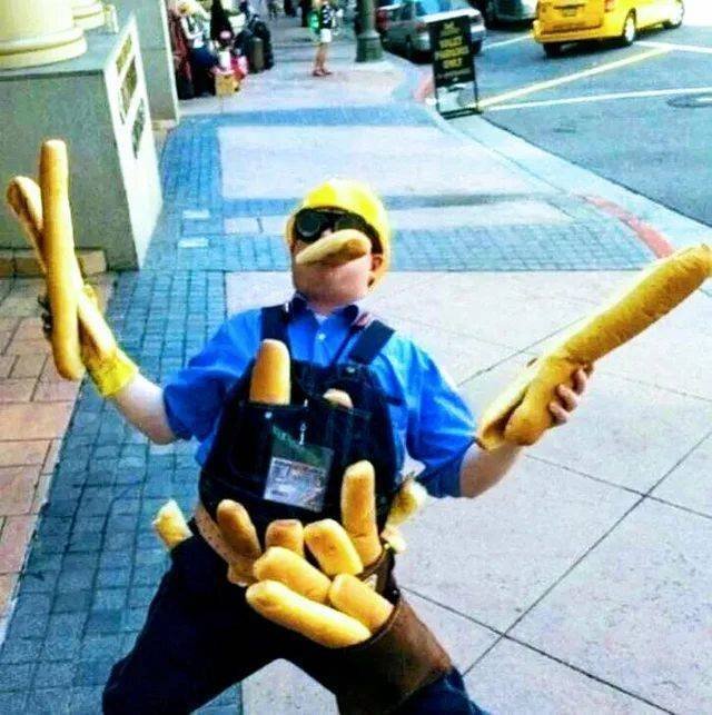 What Is Going On Here? (52 pics)