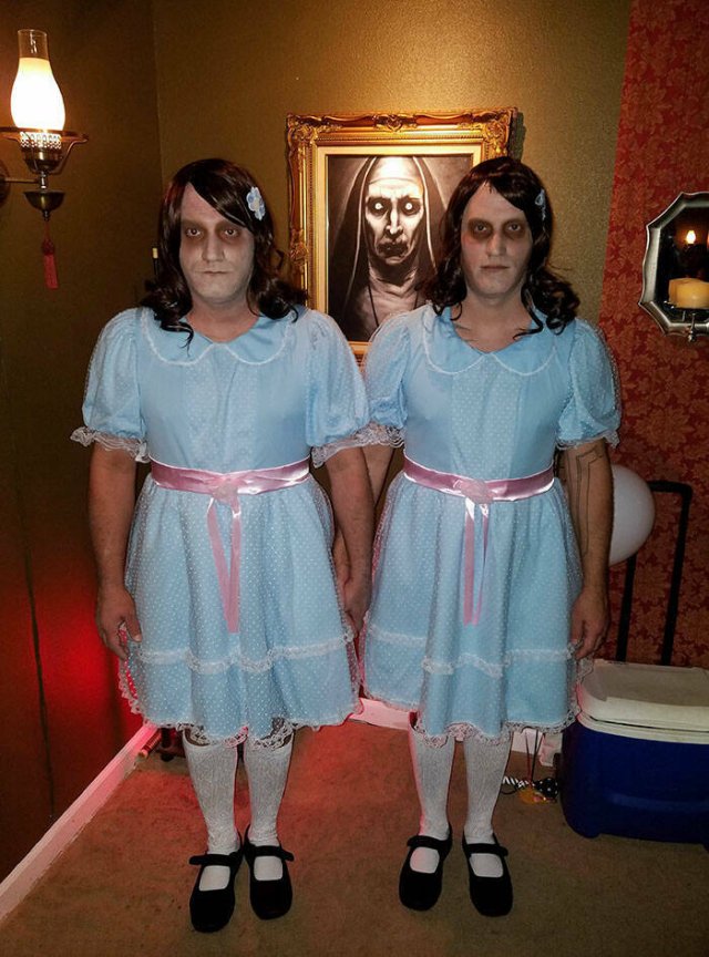 Cool Halloween Costumes (23 pics)