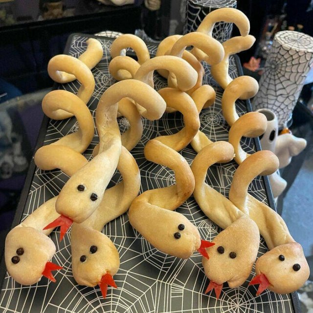 Halloween Dishes (20 pics)