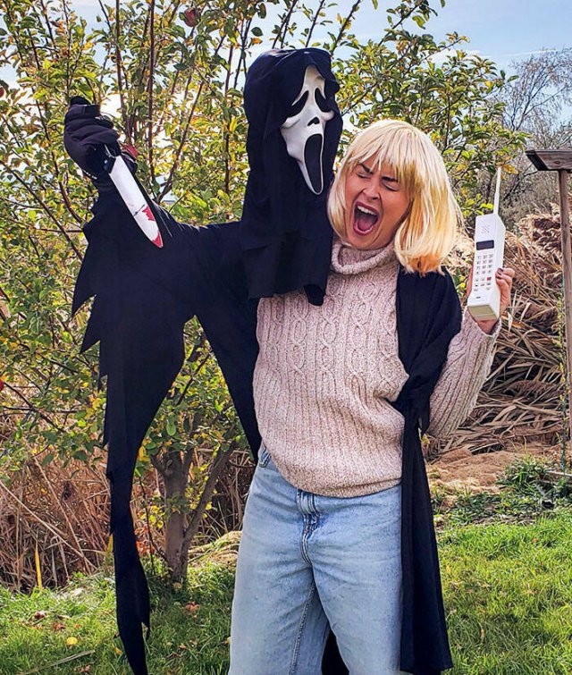 Cool Halloween Costumes (23 pics)