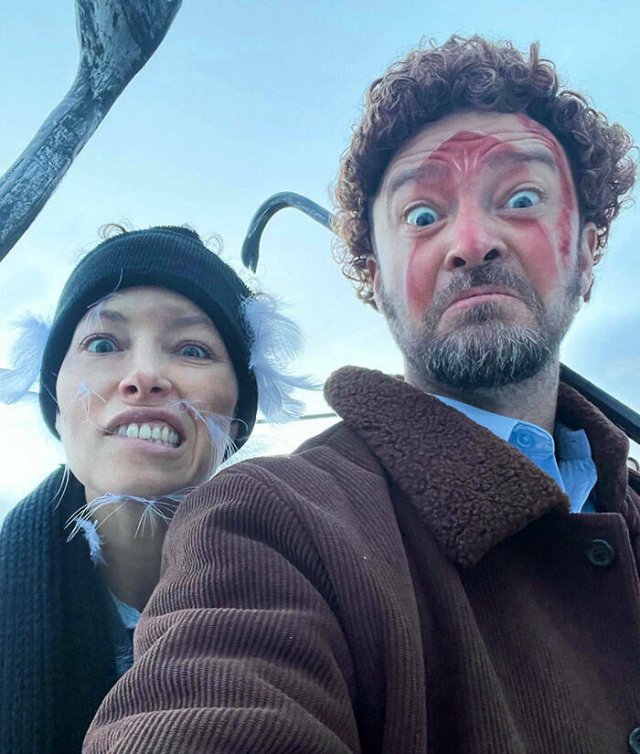 Cool Halloween Costumes (23 pics)