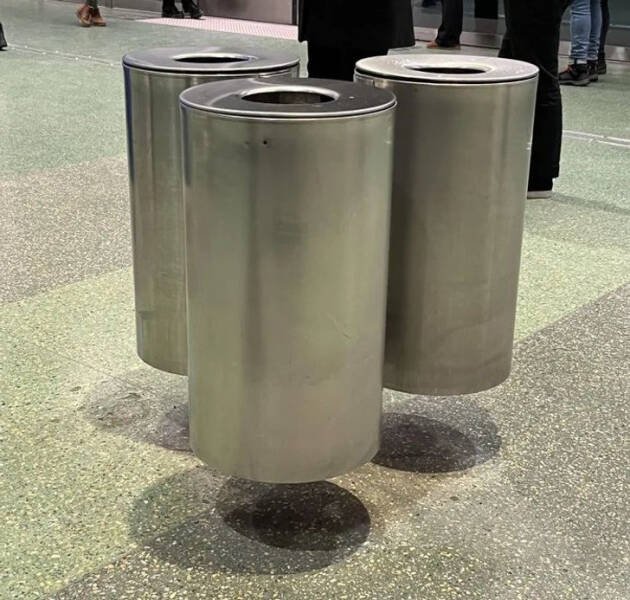 Look Twice (23 pics)