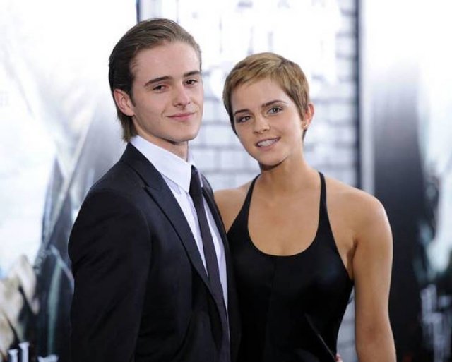 Celebrity Siblings (40 pics)