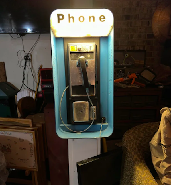 Odd Finds In Thrift Shops (23 pics) Odd Finds In Thrift Shops (23 pics)