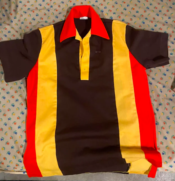 Odd Finds In Thrift Shops (23 pics) Odd Finds In Thrift Shops (23 pics)