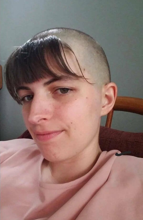 Awful Haircuts (19 pics)