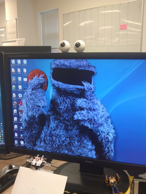 Creative Desktop Wallpapers (19 pics)