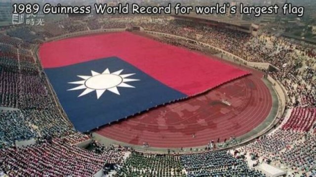 Giant Things (15 pics)