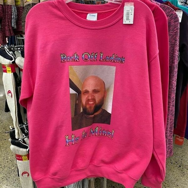 Weird Finds In Thrift Shops (38 pics)