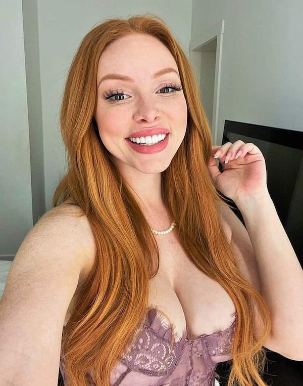 Redhead Girls (52 pics)