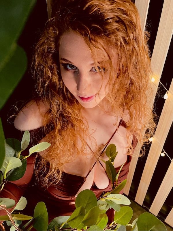 Redhead Girls (52 pics)