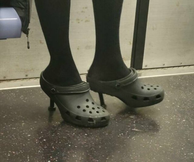 Awful Fashion And Fake Brands (20 pics)