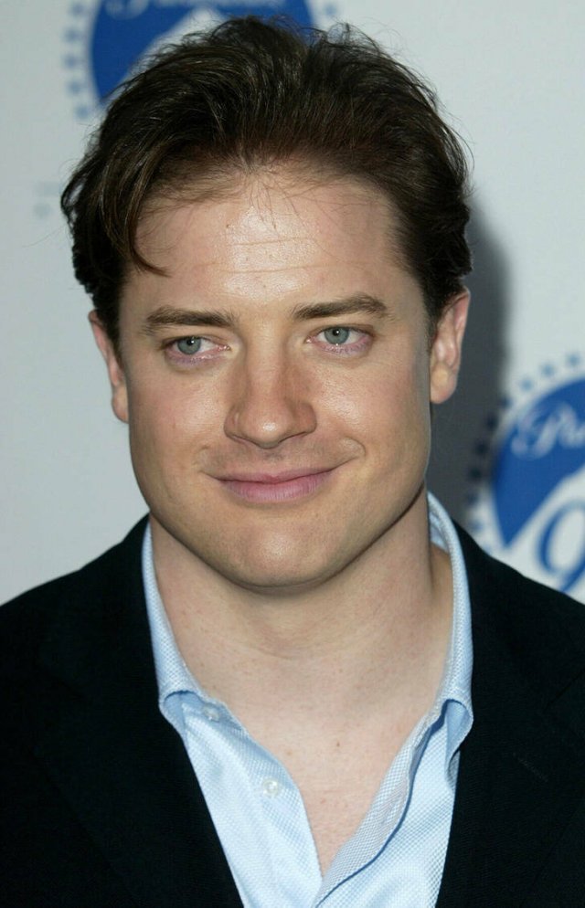 People Chosen The Most Attractive Actors (20 pics)
