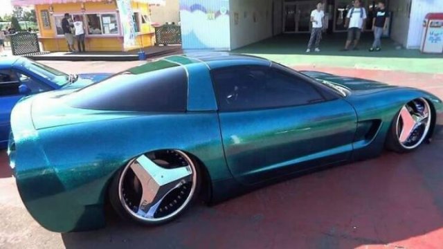 Crazy Cars (24 pics)