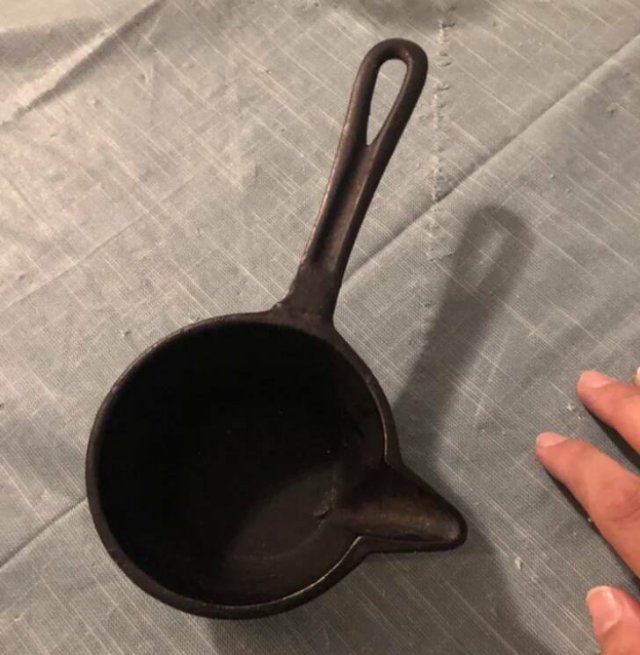 What Are These Things? (17 pics)
